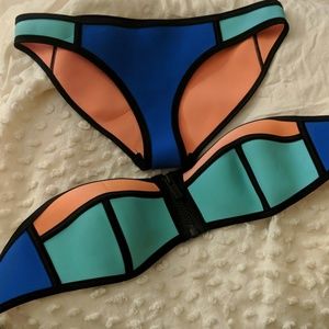 TRIANGL bikini
